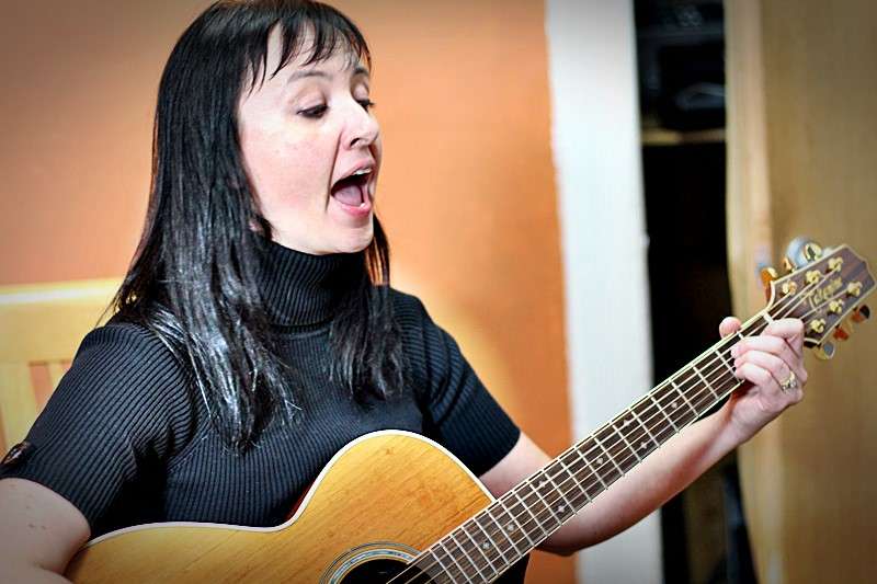 Student Tina singing