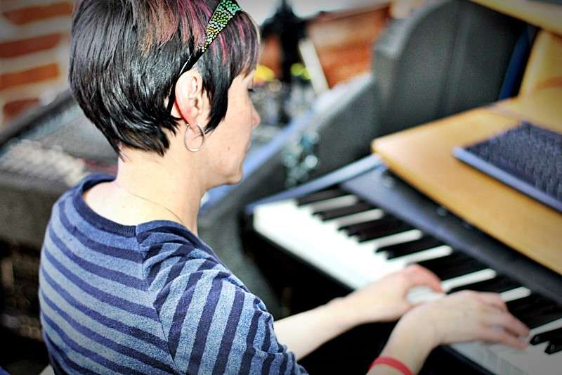 Piano lesson in progress at Make Great Music studio